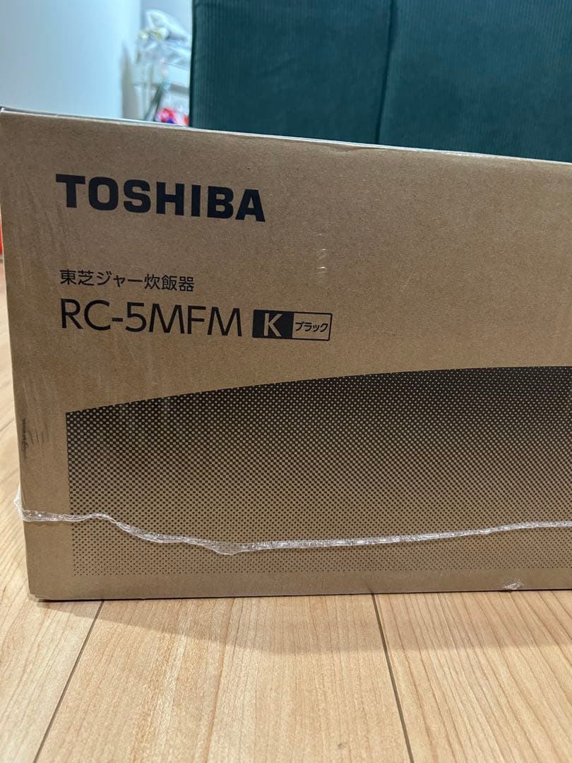 東芝　TOSHIBA 炊飯器　RC-5MFM