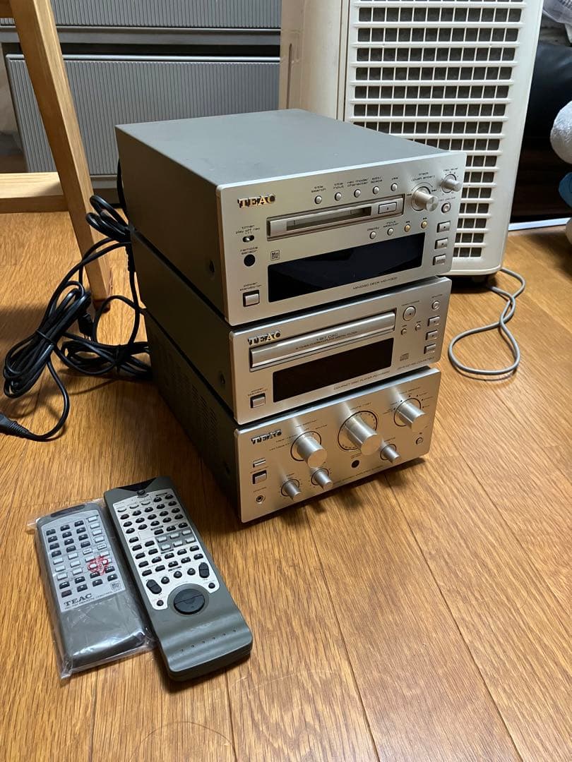 TEAC CD、MDプレーヤー・アンプ・チューナーセット