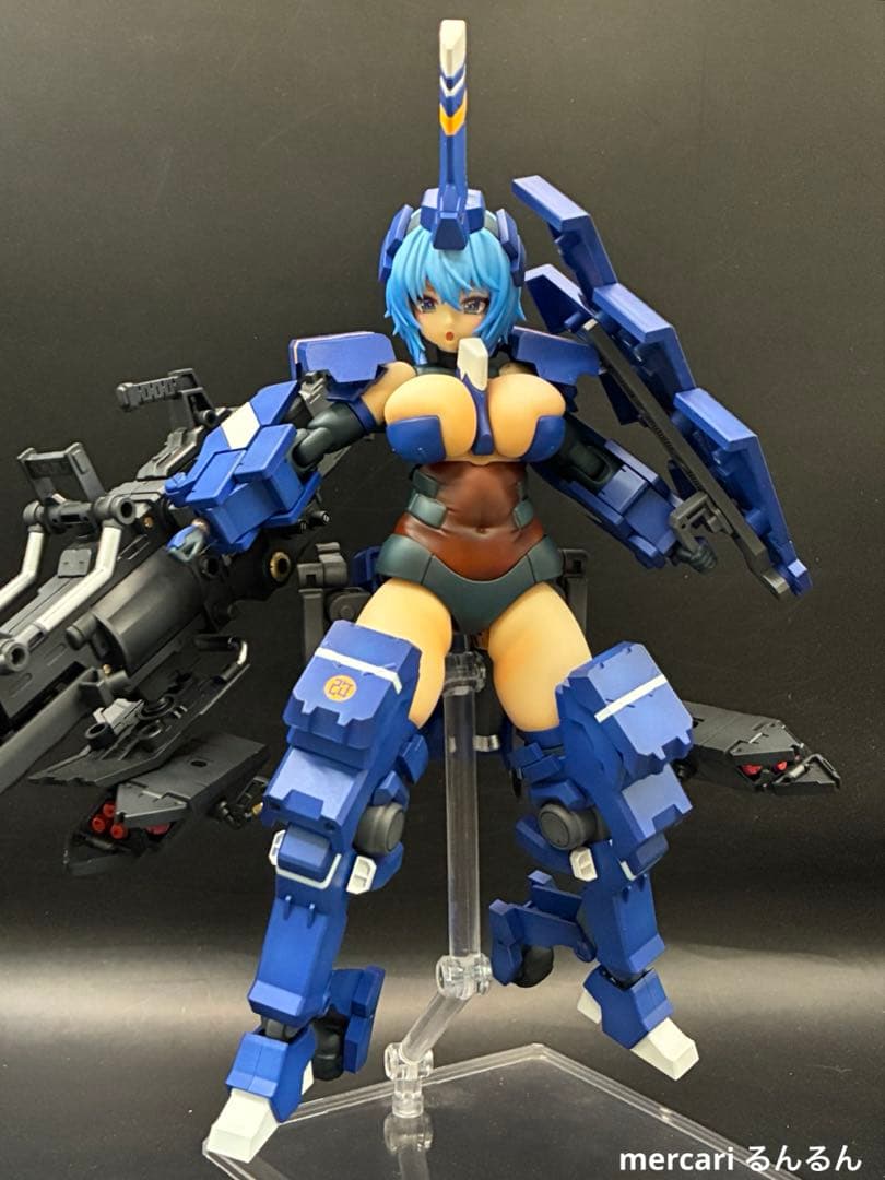 フレームアームズ・ガール 輝鎚・甲ブルーver＋ウェポンユニット×3塗装完成品