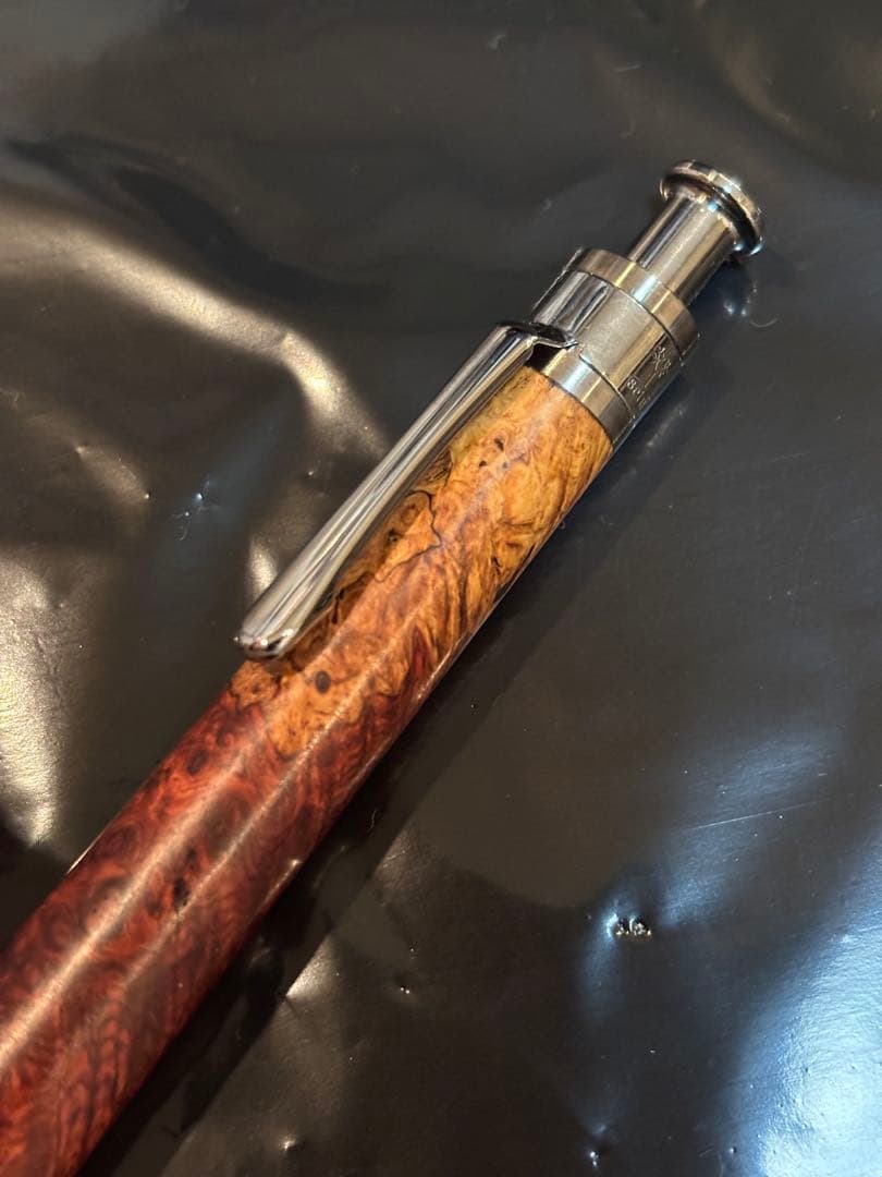 工房 楔 本花梨 瘤 紅白 スポルテッド 木軸 シャープペン 0.9mm