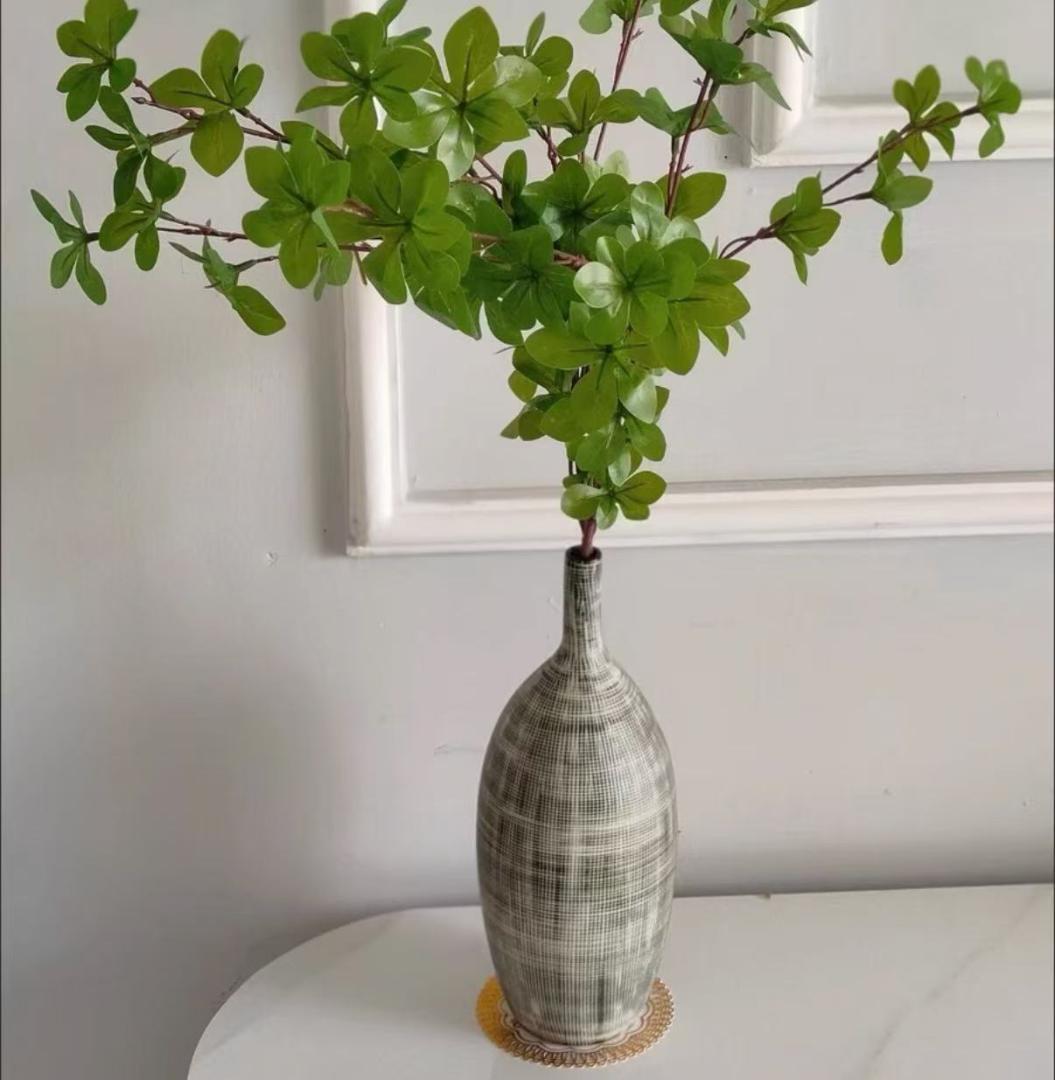 グレー 陶器 花瓶 ストライプ模様