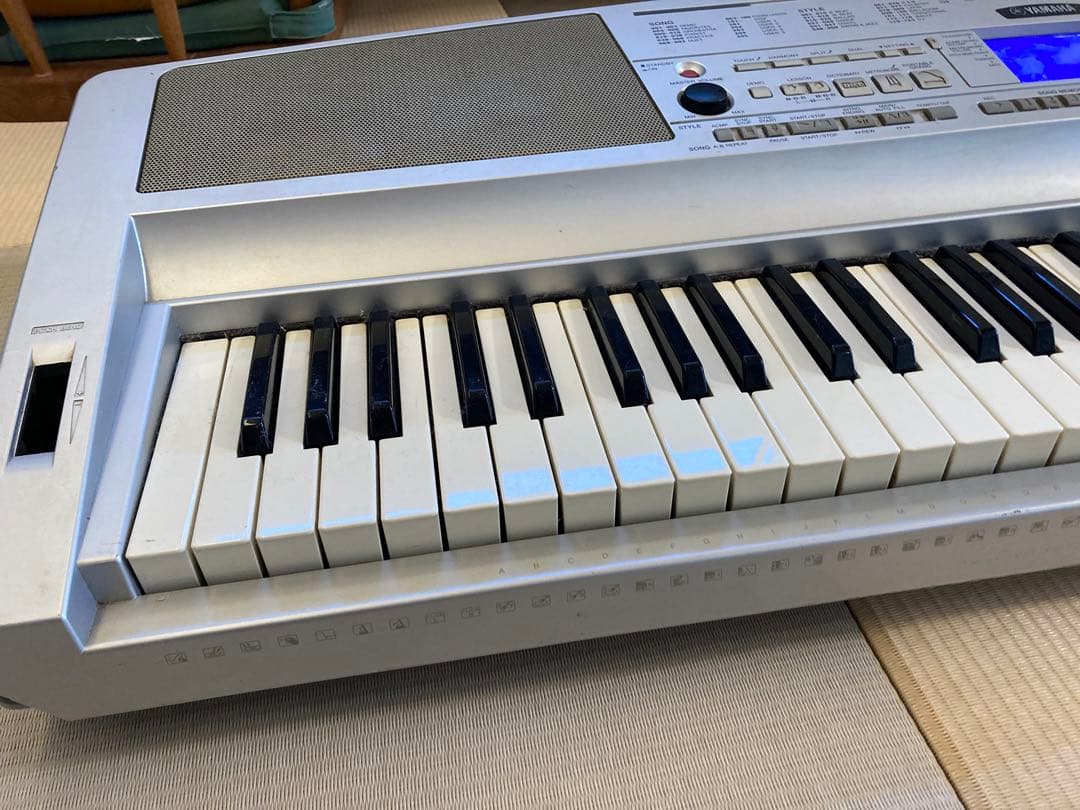 YAMAHA キーボード　DGX300 ジャンク品