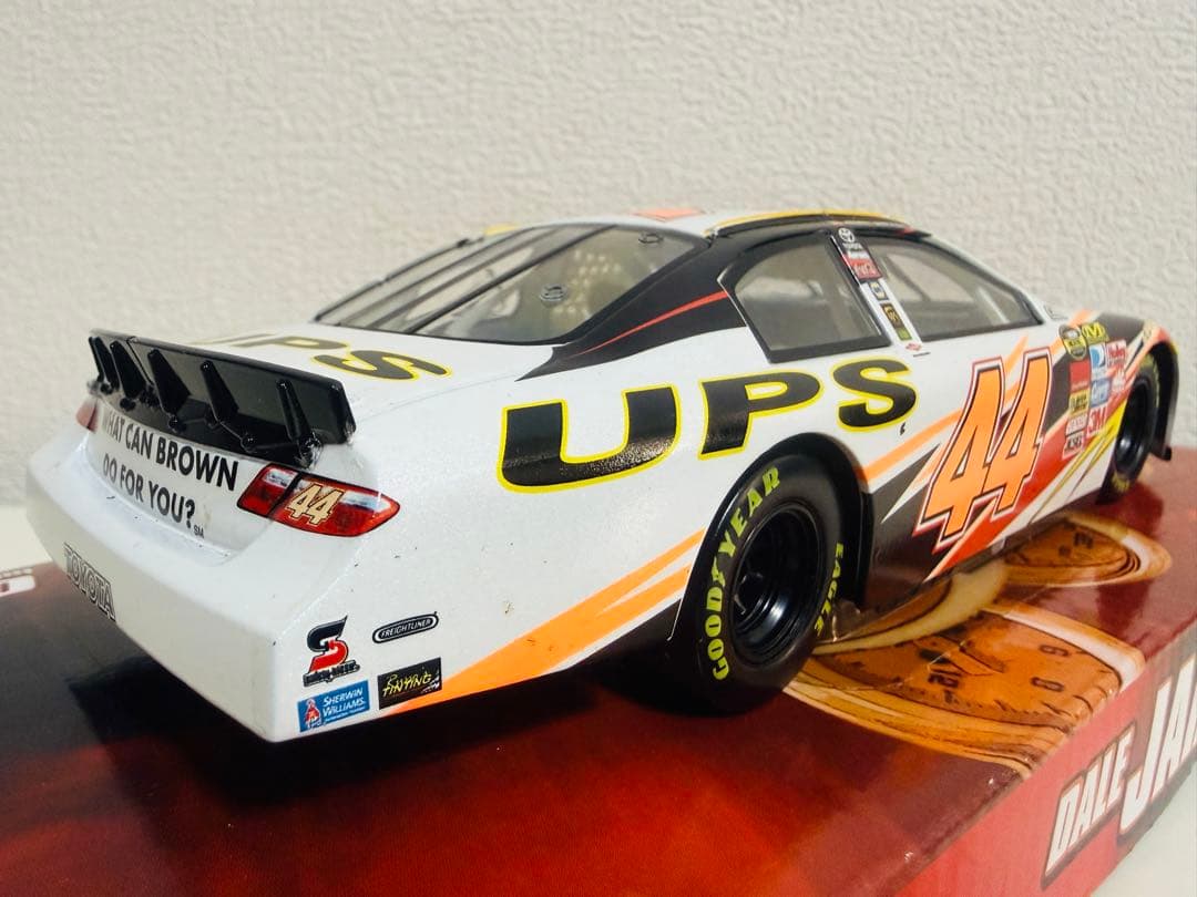 ナスカー/'07 Toyotaトヨタ Camryカムリ #44 1/24 絶版