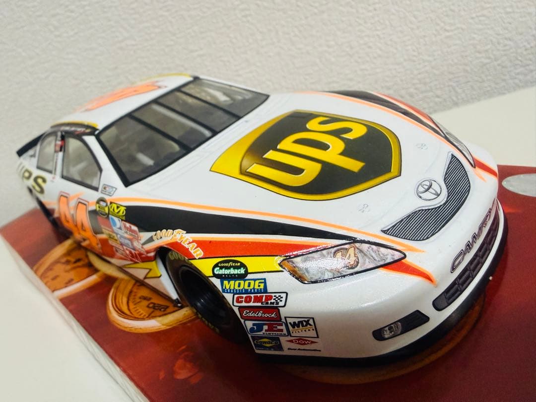ナスカー/'07 Toyotaトヨタ Camryカムリ #44 1/24 絶版