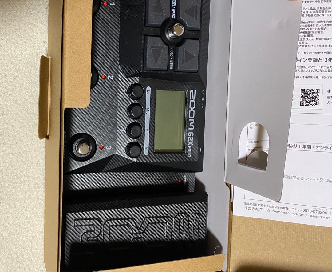 【新品未使用】ZOOM ズーム G2X FOUR ギターマルチエフェクター
