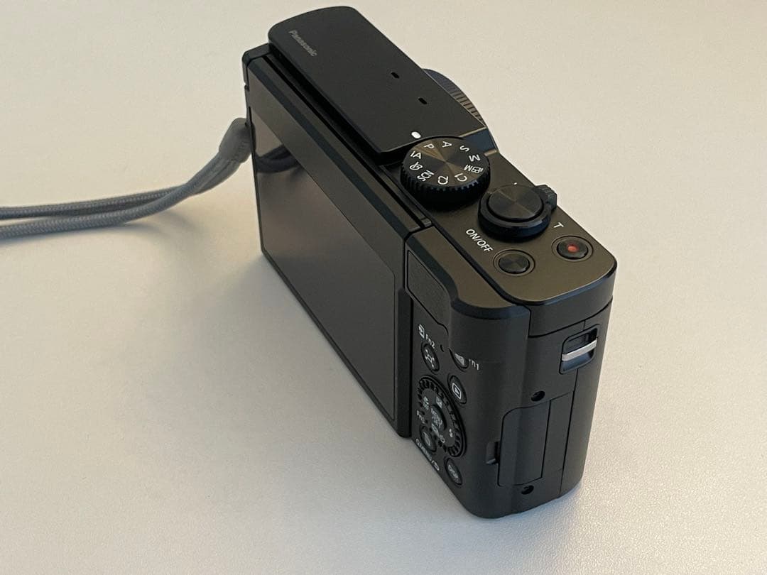 LUMIX コンパクトデジタルカメラ LEICA