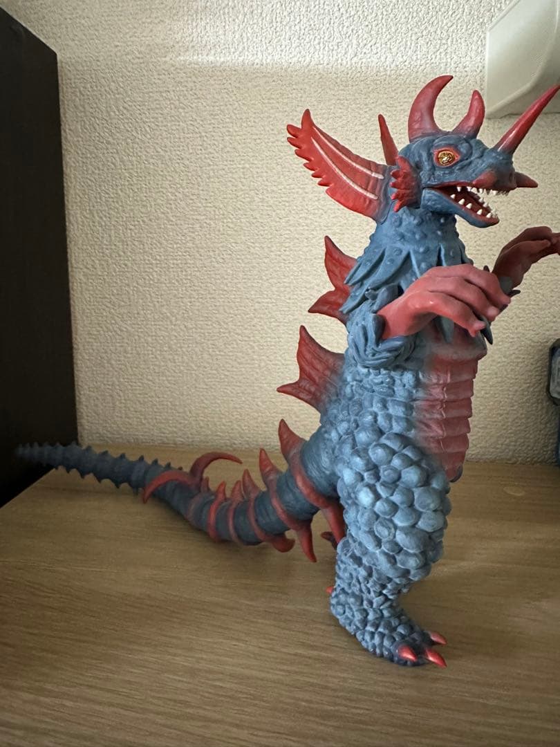 ウルトラ大怪獣シリーズ5000EX 黒雲超獣 レッドジャック　箱付き